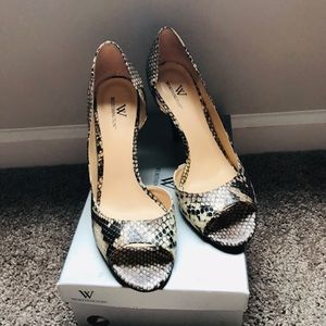 Peep Toe Pumps - Faux Snake Skin Print